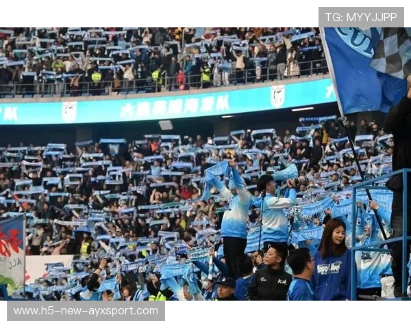 大连英博补强中场，冲击保级任务迫在眉睫